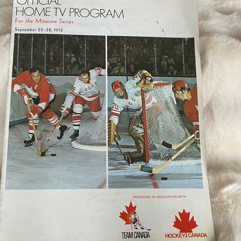 Official Home TV Program For The Moscow Series 1972 - Red and White Hockey Cover